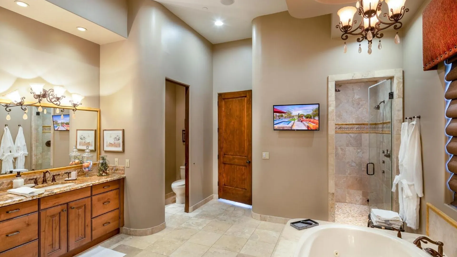 Luxury Estate, Heated Pool, Spa, Game Room, More سكوتسدايل فيلة